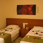 Hotel Lord Cesme