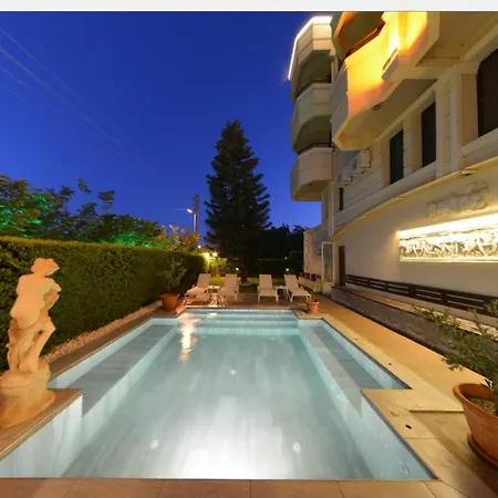 Lord Hotel Çeşme