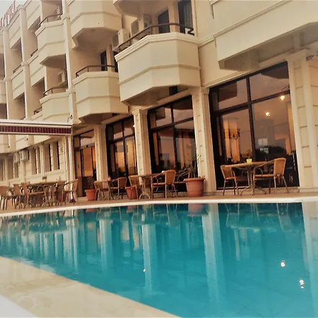 Lord Hotel 3*