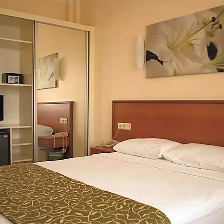 Lord Hotel