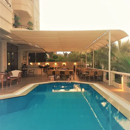 Hotel Lord Çeşme