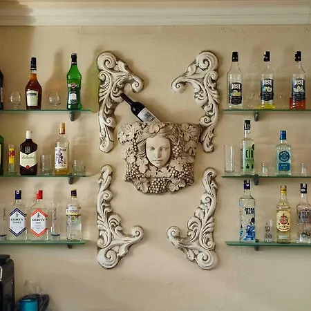 Lord Hotel