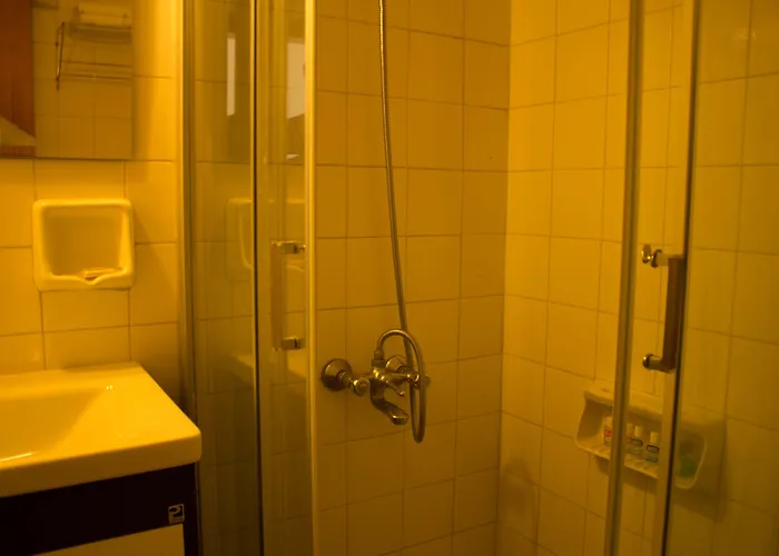 Ξενοδοχείο Lord 3*